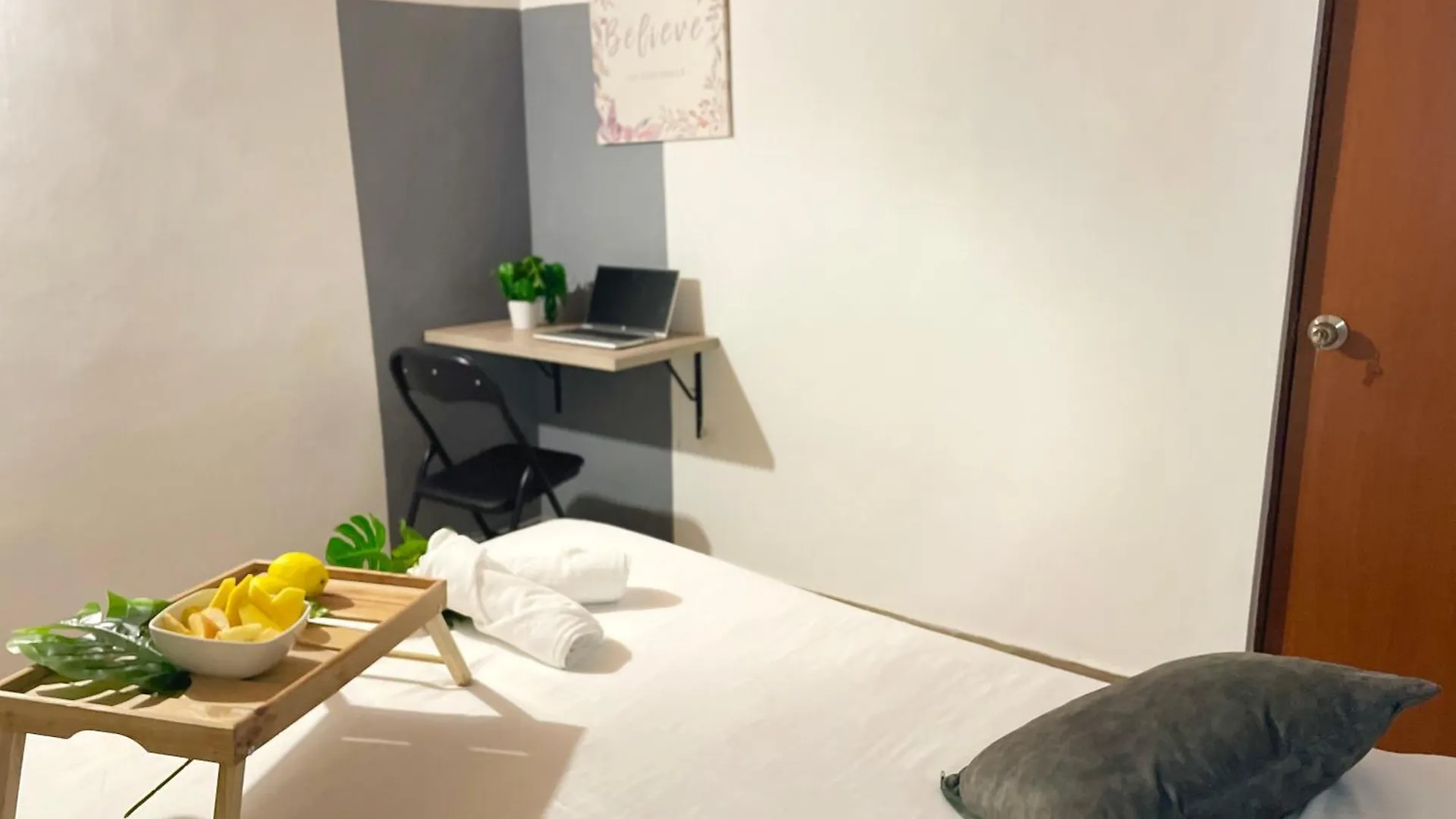 Homer Colors - Tu Hogar En Medellin Para 20 Personas