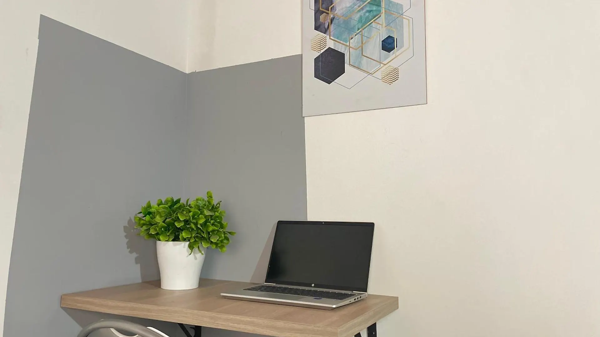 Guest house Homer Colors - Tu Hogar En Medellin Para 20 Personas Colombia