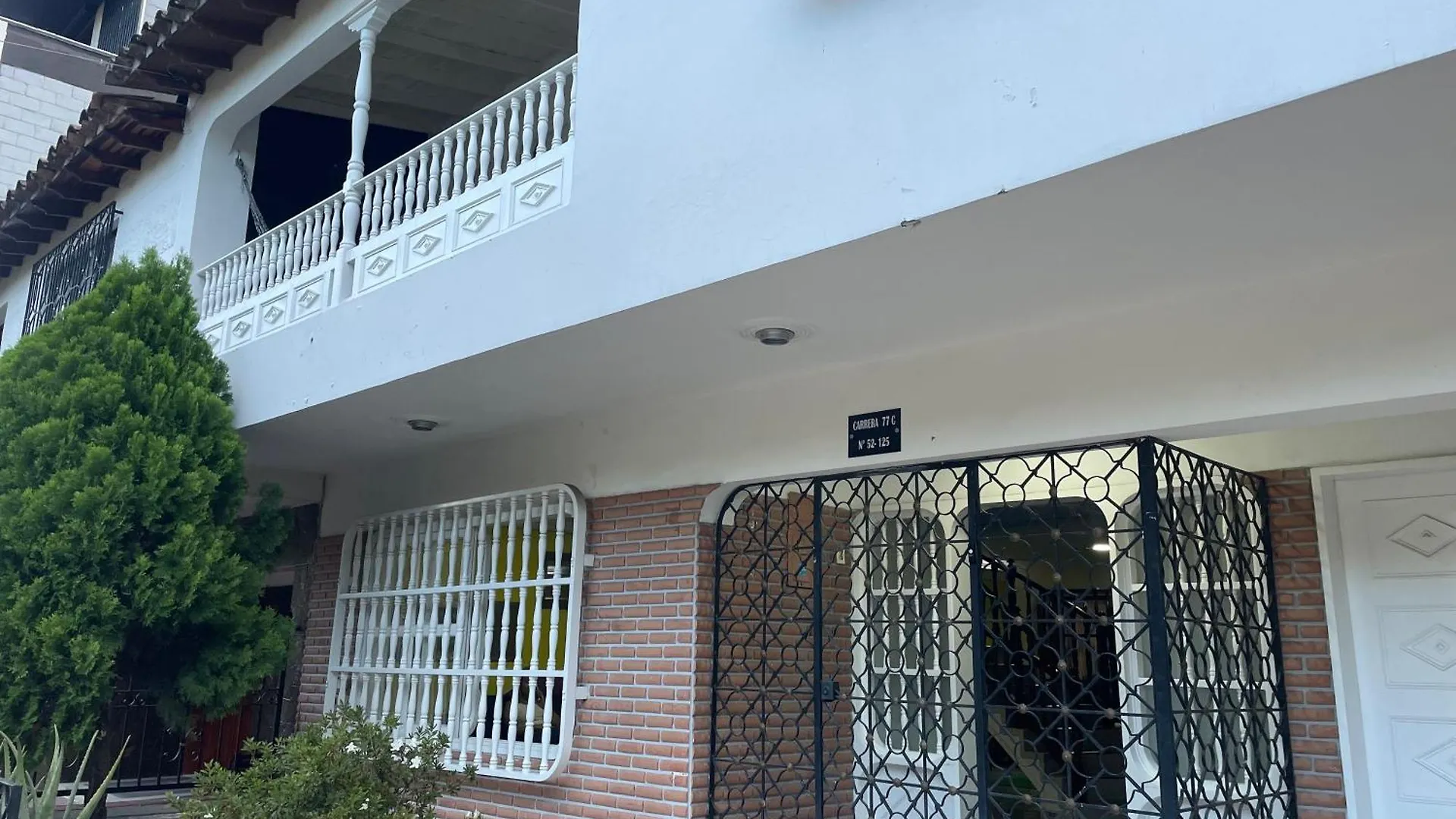 Guest house Homer Colors - Tu Hogar En Medellin Para 20 Personas