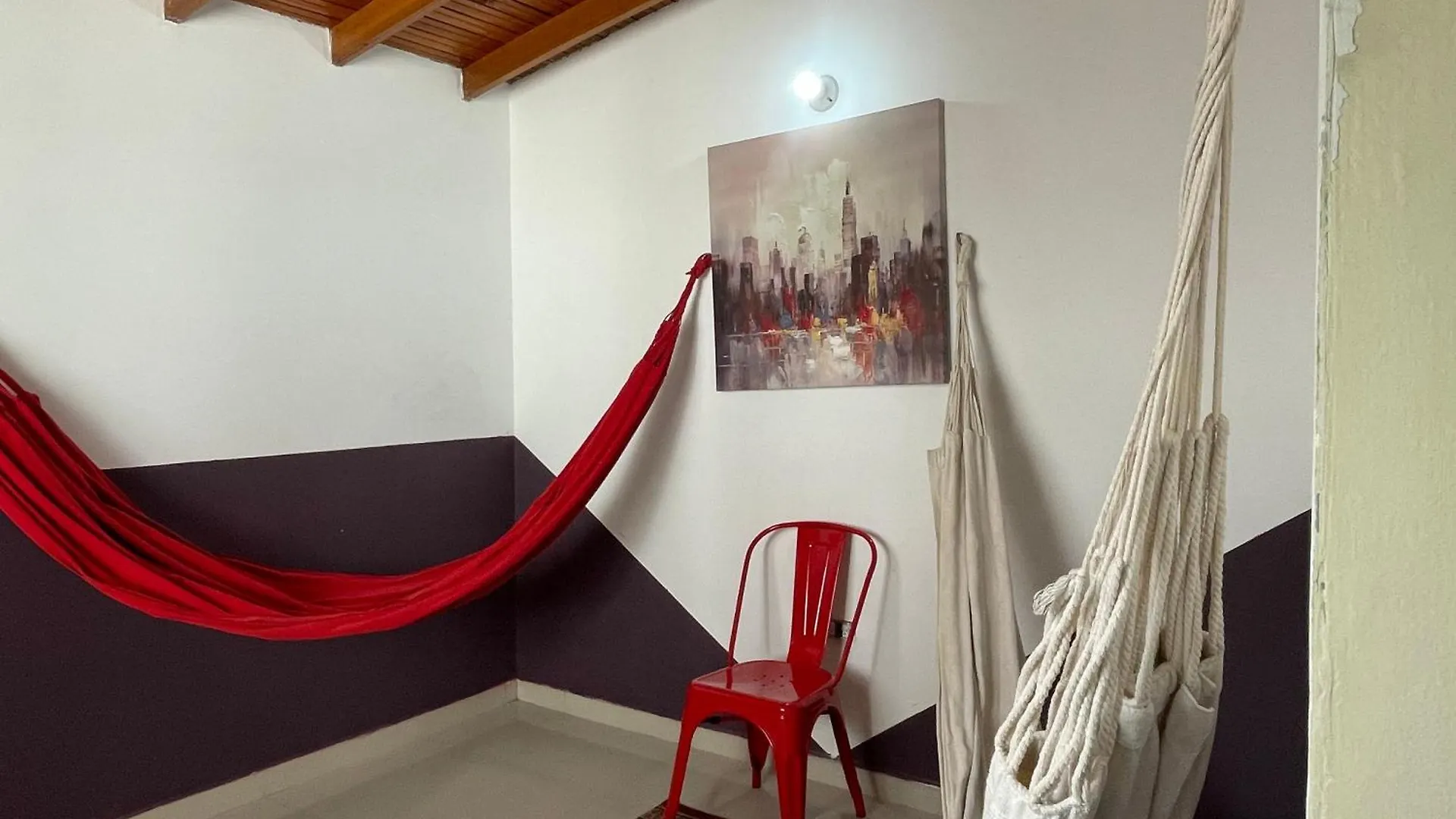Guest house Homer Colors - Tu Hogar En Medellin Para 20 Personas Colombia
